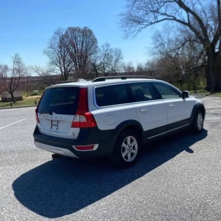 2010 Volvo xc70 - Image 5