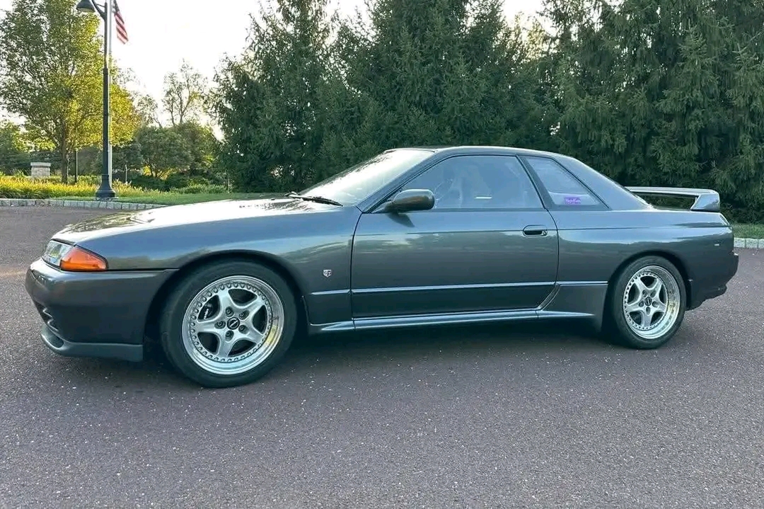 Nissan Skyline - Image 7