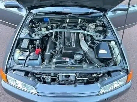 Nissan Skyline - Image 8