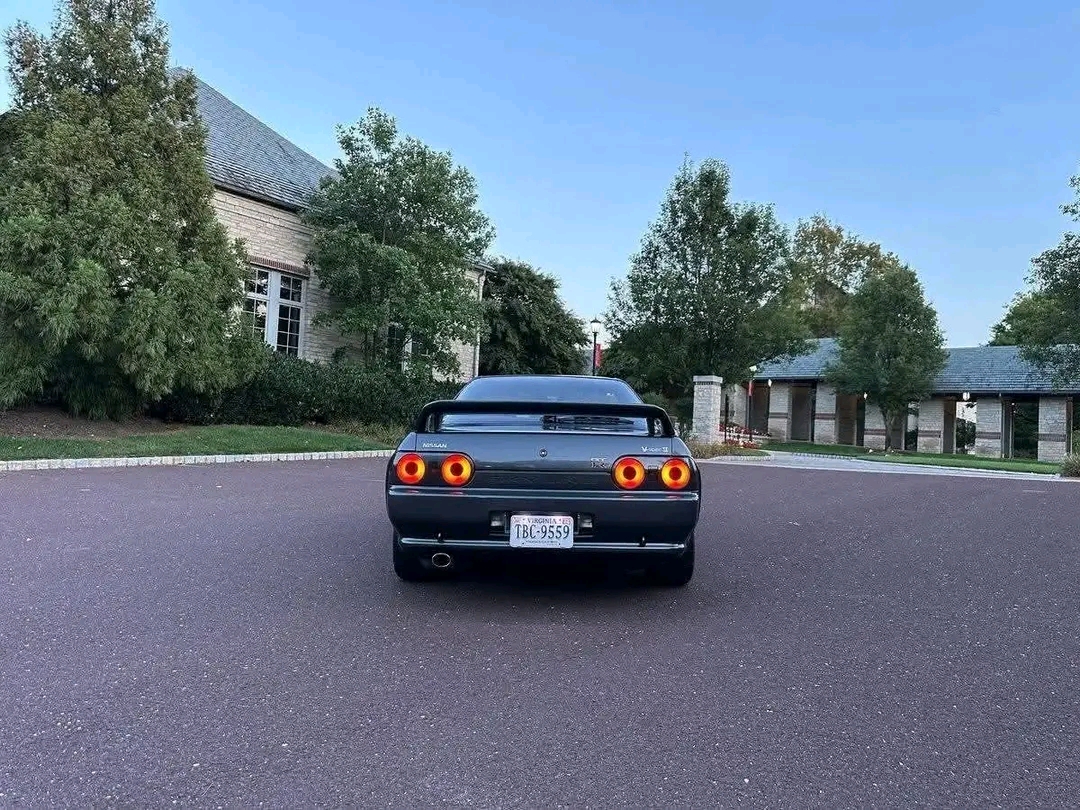 Nissan Skyline - Image 4